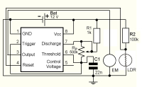 LIGHT SENSITIVE CIRCUIT